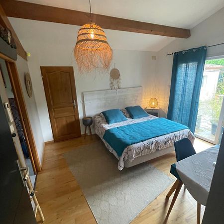 La Chambre Haute Et Son Spa Nimes Luaran gambar