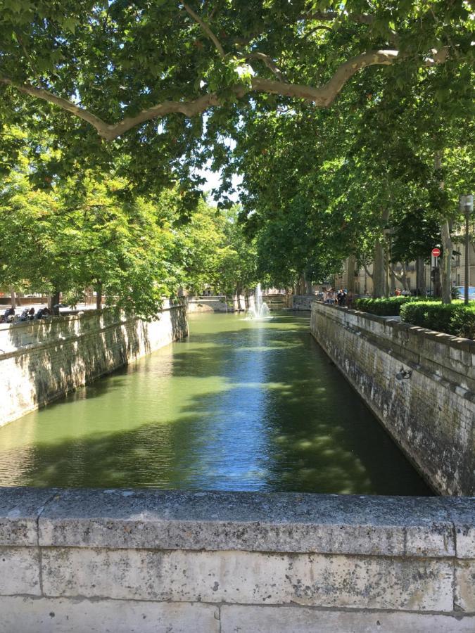 La Chambre Haute Et Son Spa Nimes Luaran gambar