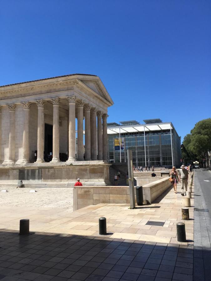 La Chambre Haute Et Son Spa Nimes Luaran gambar