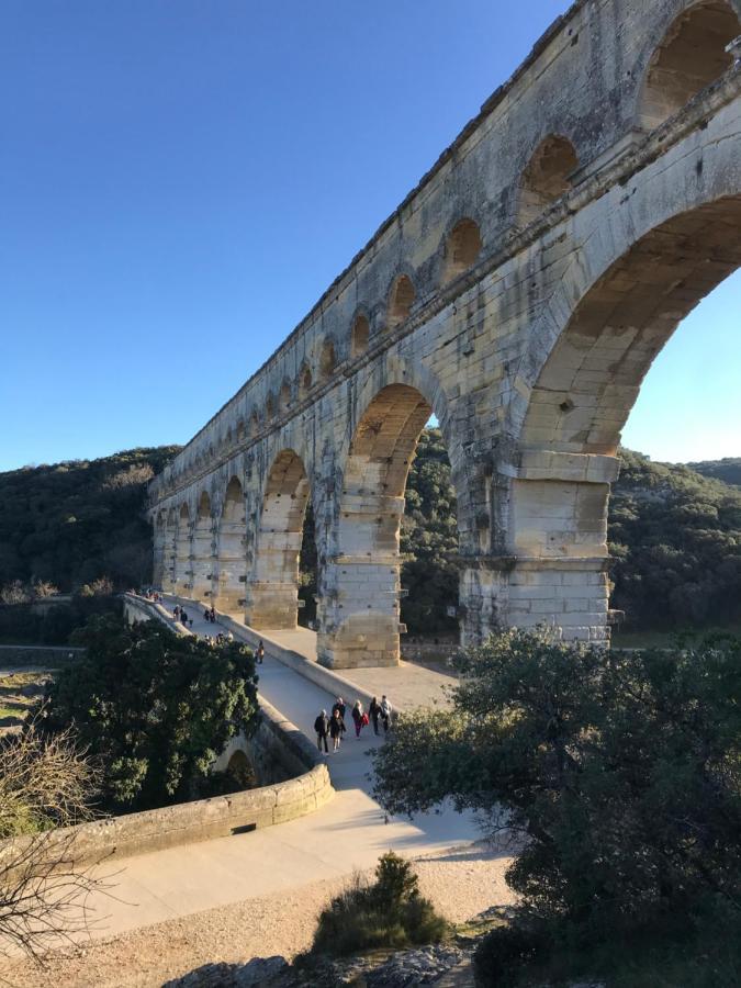 La Chambre Haute Et Son Spa Nimes Luaran gambar