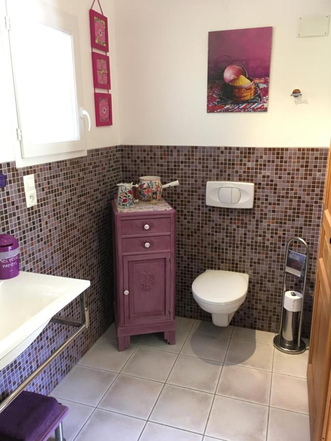 La Chambre Haute Et Son Spa Nimes Luaran gambar